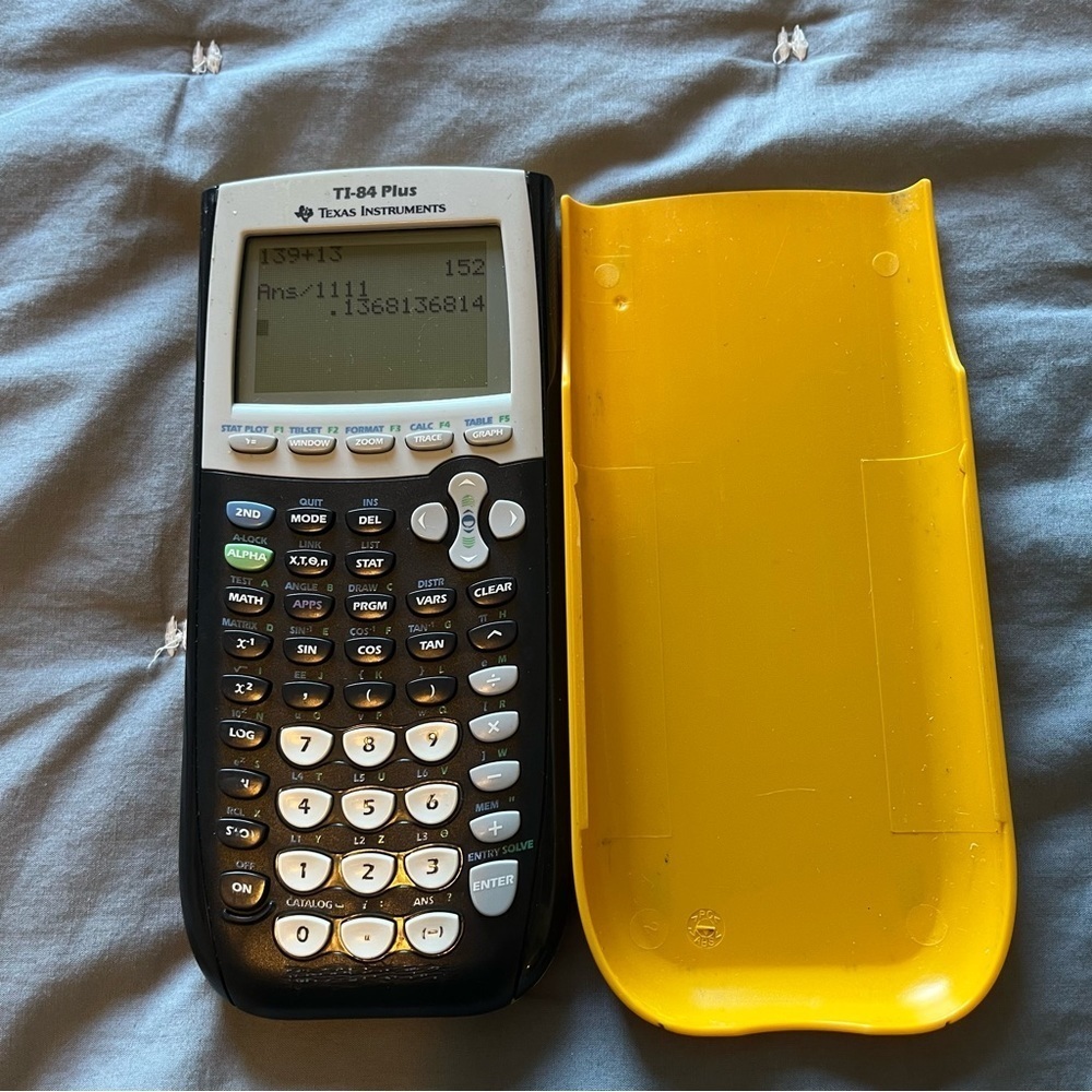 Texas‎ Instruments TI-84 Plus Graphing Calculator - Picture 3 of 4